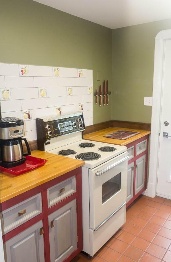 Fox Point Inn Parrsboro Экстерьер фото